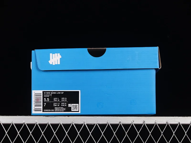 All categories Nk SB Dunk series Nk SB Dunk Low low-top sneakers Z version UNDFEATED x Nk Dunk Low black soul color dunk series low-top casual sports skateboard shoes DO9329-001